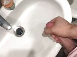 College guy jerking off and cum in dormitory toilet