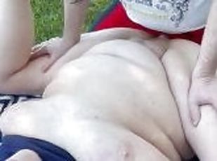 Creampie in the park (PUBLIC OUTDOOR CREAMPIE)