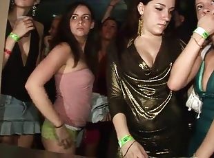 Fiesta, Coño (Pussy), Amateur, Hardcore, Bajo la falda, Rubia, Afeitada, Realidad