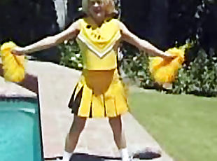 Horny blonde cheerleader gets her fanny screwed outdoors
