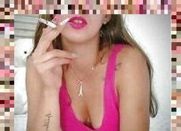 masturbación, orgasmo, amateur, rubia, fetichista, a-solas, fumando, realidad, tatuaje