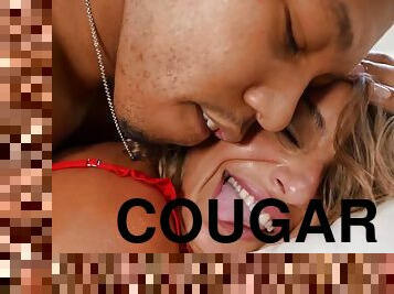 Kinky cougar Kissa Sins incredible sex video