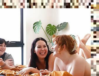 Chubby teen girls amateur lesbian porn