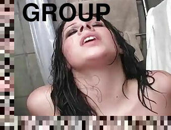 kúpanie, veľké-prsia, skupinový-sex, zadok-butt, sprcha