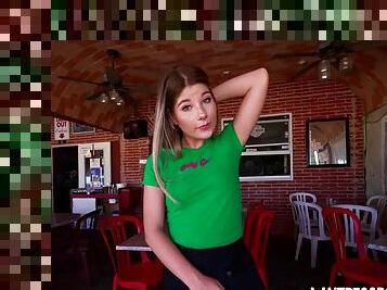 Provocative Waitress Agrees To Fuck For Tips