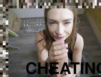 Cheating girlfriend with fine ass gets paid for sex