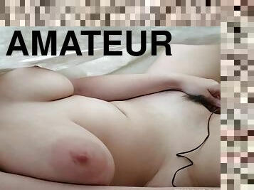 tate-mari, masturbare-masturbation, amatori, jucarie, cu-degetelul, tanar18, naturala, dulce, dildo, tatoasa