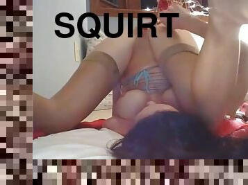 Squirts on her face!
