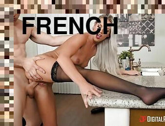 femme-de-ménage, énorme-bite, milf, française, bas, blonde, pute