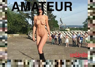 Tight amateur vixen crazy public nudity video