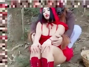 Yen lachina little red riding hood fucking in the forest