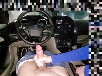 masturbácia, vonku, na-verejnosti, amatérske, fajka, auto, robenie-sa, pov, semeno, kráska