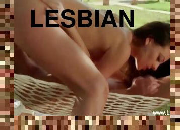 Let Me Make Love To You Lesbian!
