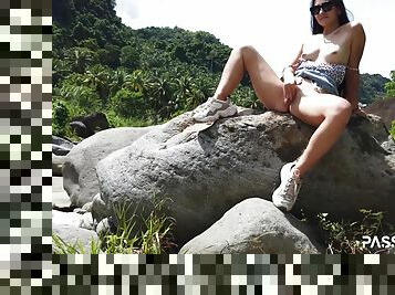 Passionbunny - Beauty Girl Make Public Horny Solo Show After Fit Walking In Tropical Paradise