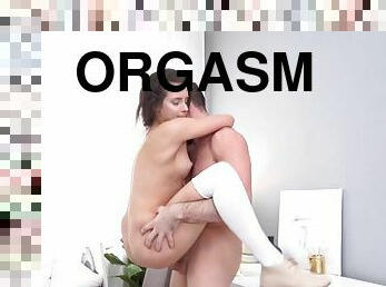 Teenmegaworld fuckstudies artist paints orgasm with dick