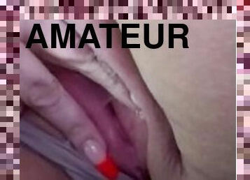 Rubbing my fat juicy pussy