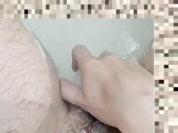 Try not to cum! Horny girl in bathtub playing with Satisfyer