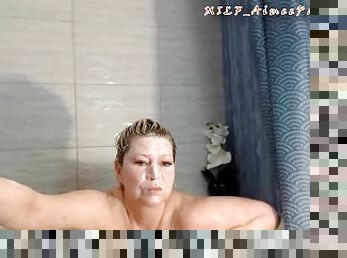 Aimee Hot MIF - Mature Bitch's New Shower Pranks! )) Shaving pussy, swotting dildo and squirting...