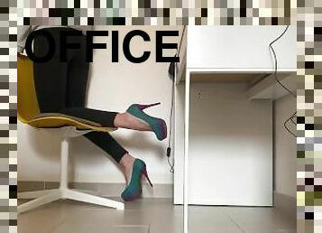 bureau-office, secrétaire, amateur, pieds, collège, fétiche, jambes, taquinerie