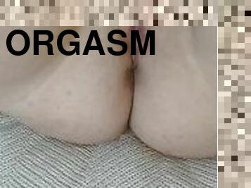 real female orgasm: close up