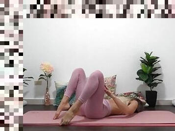 Skinny Yoga Girl shows off her fat pussy lips thru the tight leggings - stretching with Noasanayog