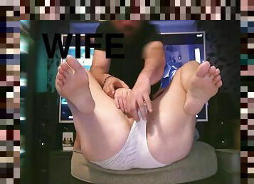 Spread Your Wifes Legs In Front Of The Whole World!