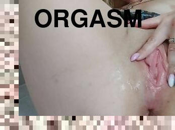 orgasmi, pillu-pussy, ruikkiminen, sormettaminen, pikkuhousut, kiimainen, tiukka, soolo, märkä, jalat-legs