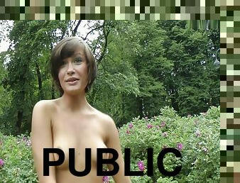 Kimberly Nutter - Exciting Public Fuck In A Park