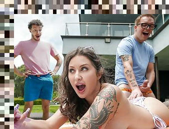 Good Neighbors Video With Bella Blu, Joshua Lewis, Apollo Banks - Brazzers