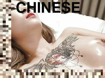 Brunette Chinese housewife Yuli enjoy sex massage.