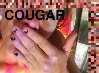 Feverish cougar pussy felt hotter than ever, sensual rainbow dance for you! ??????????