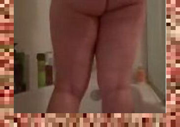 CHUBBY FAT BBW VANILLA FAITH ARDALAN TAKING A SHOWER