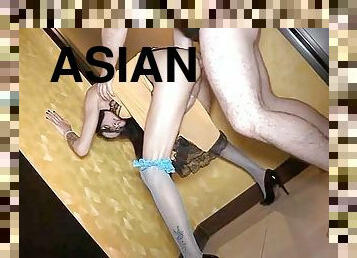 asiatic, joc-cu-chiloteii, travestit, slabanoaga, anal, bulangiu, ciorapi, pov, alb, tocuri-inalte