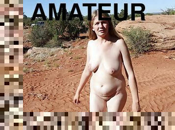 store-patter, nudist, udendørs, amatør, milf, teenager, mor, blond, naturlig, fræk