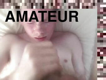 masturbation, amateur, ejaculation-sur-le-corps, ados, première-fois, sur-le-visage, ejaculation, britannique, mignonne, solo