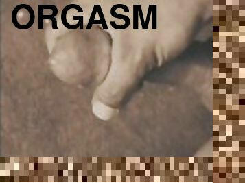 masturbare-masturbation, orgasm, amatori, jet-de-sperma, pula-imensa, compilatie, picioare, sperma, fetish, solo