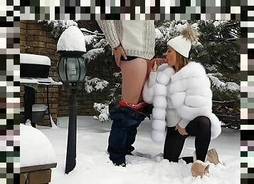 outdoor winter blowjob and cum on her pretty face and mouth