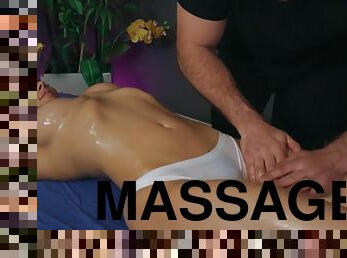 Rachel Starr & JMac in A Five Starr Massage - BRAZZERS