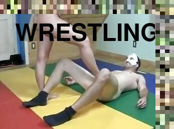 Wrestling Ballbusting