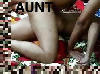 Dehati chut aunty has sex with boyfriend