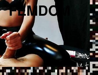 amatori, jucarie, hardcore, neamt, laba, bdsm, colegiu, fetish, latex, durere