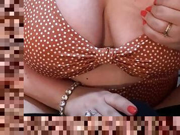 tetas-grandes, enorme, amateur, chorro-de-corrida, madurita-caliente, paja, corrida, tetas, cubana