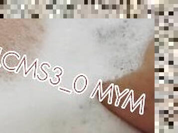 Je touche ma copine dans son bain, elle jouis vitee ! Vrai couple de 22ans. Mym LCMS3_0