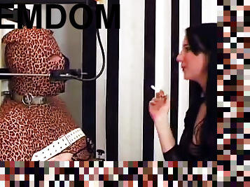 Bizarrlady Lara & Rubber Slave in Lady Lara - Missbraucht Part 1 - 3 - KINK