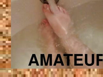 Footsies in the bath