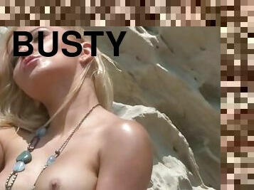 Busty Blonde Beach Model Is A Great Seducer