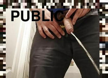 pissing, publiczne, rosyjskie, amatorskie, pov, toaleta, włoskie, fetysz, solo