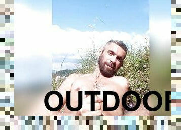 OUTDOOR JERKING OFF,  CUMSHOT & PISS