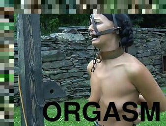 orgasm, in-afara, amatori, milf, hardcore, bdsm, slclav, bondage