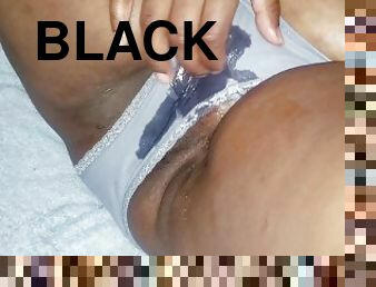 masturbación, coño-pussy, amateur, negra-ebony, negra, bragas, húmedo